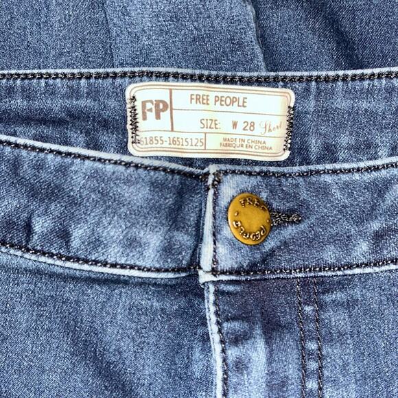 Free People Just Float On Flare Jeans Sz 28 Short Dark Wash High Rise Retro Boho - Picture 6 of 9